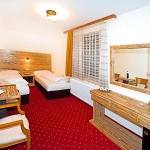 Budget Kamer met Twee Aparte Bedden